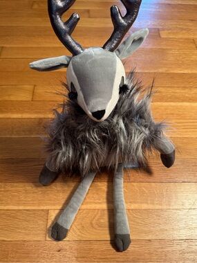 NWT Liza Reindeer Jellycat